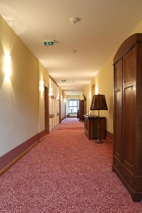 Hotel Garni Schloss Schoenberg Bad Brambach Exteriör bild
