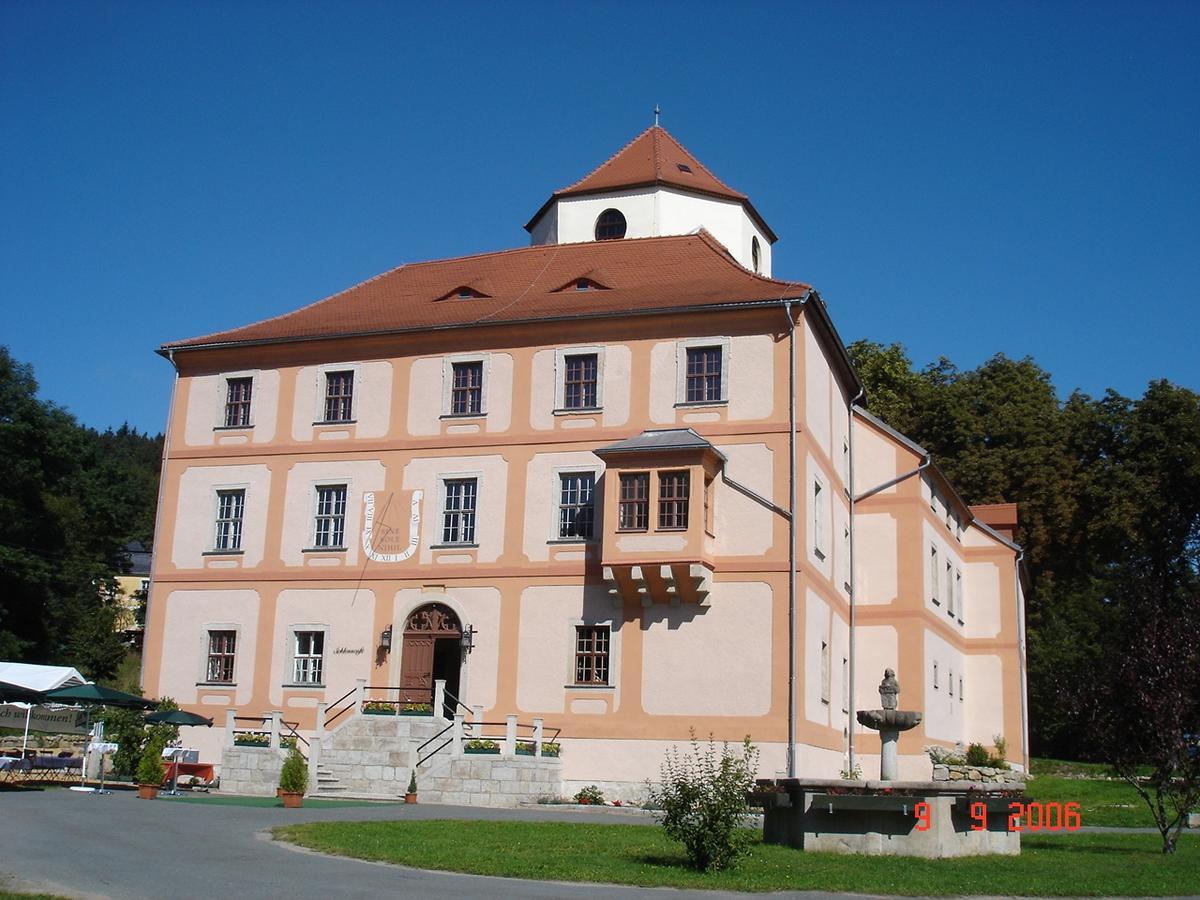 Hotel Garni Schloss Schoenberg Bad Brambach Exteriör bild