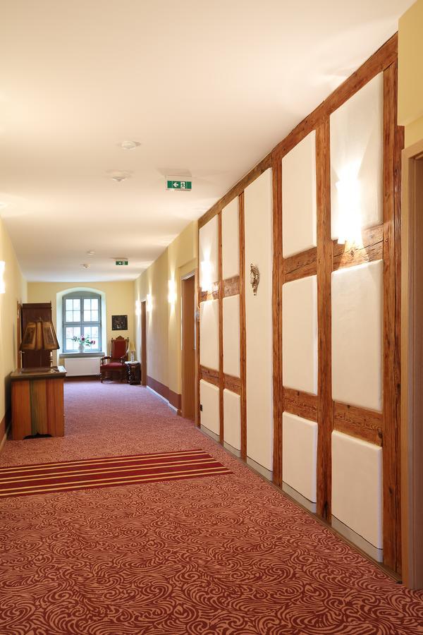 Hotel Garni Schloss Schoenberg Bad Brambach Exteriör bild